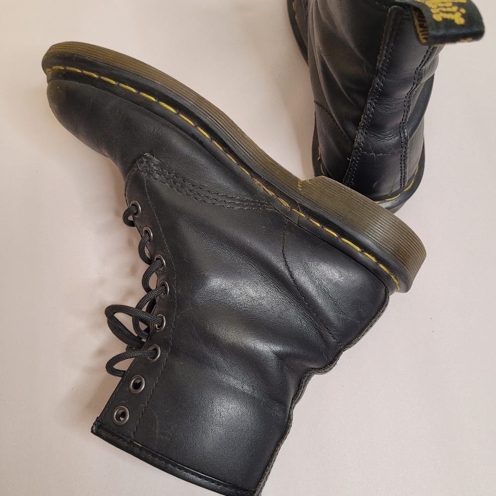 Dr. Martens 1460 Pascal Black Leather Combat Boots - Picture 7 of 9